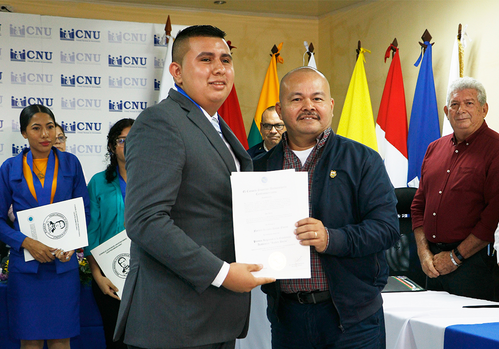 URACCAN galardonada con el premio a la Excelencia Académica “Rubén Darío”