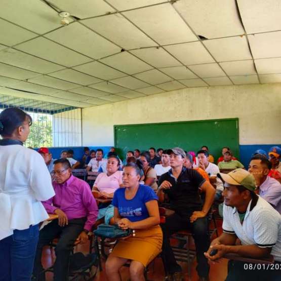 Educación universitaria para el pueblo Mayangna, mediante UNICAM 