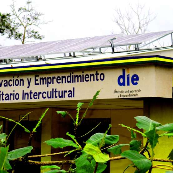 URACCAN y Telcor Nicaragua instalan sistemas fotovoltaicos que aportan a una energía limpia 